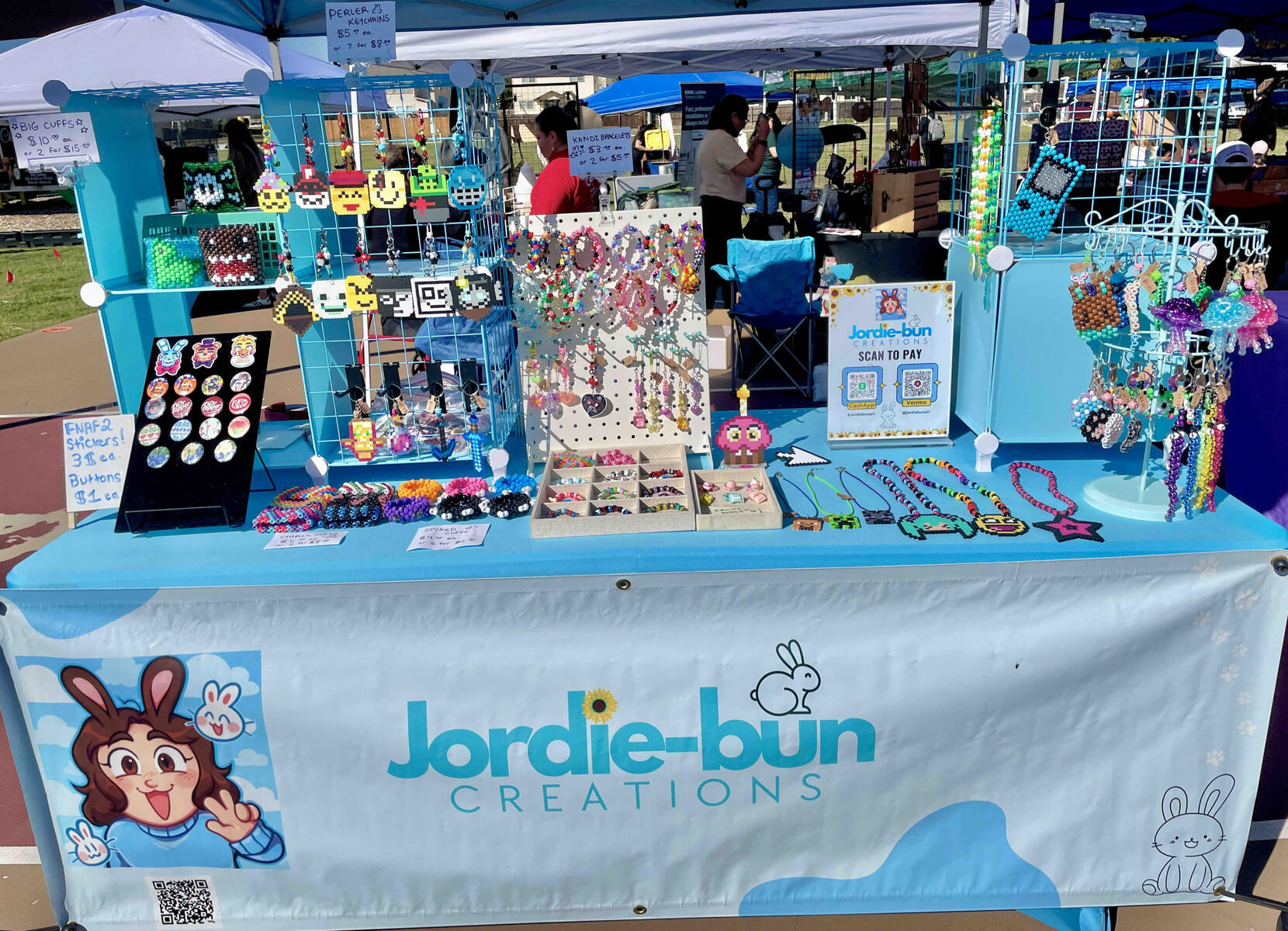 12-6-25 | Outdoor Market Table Set-Up